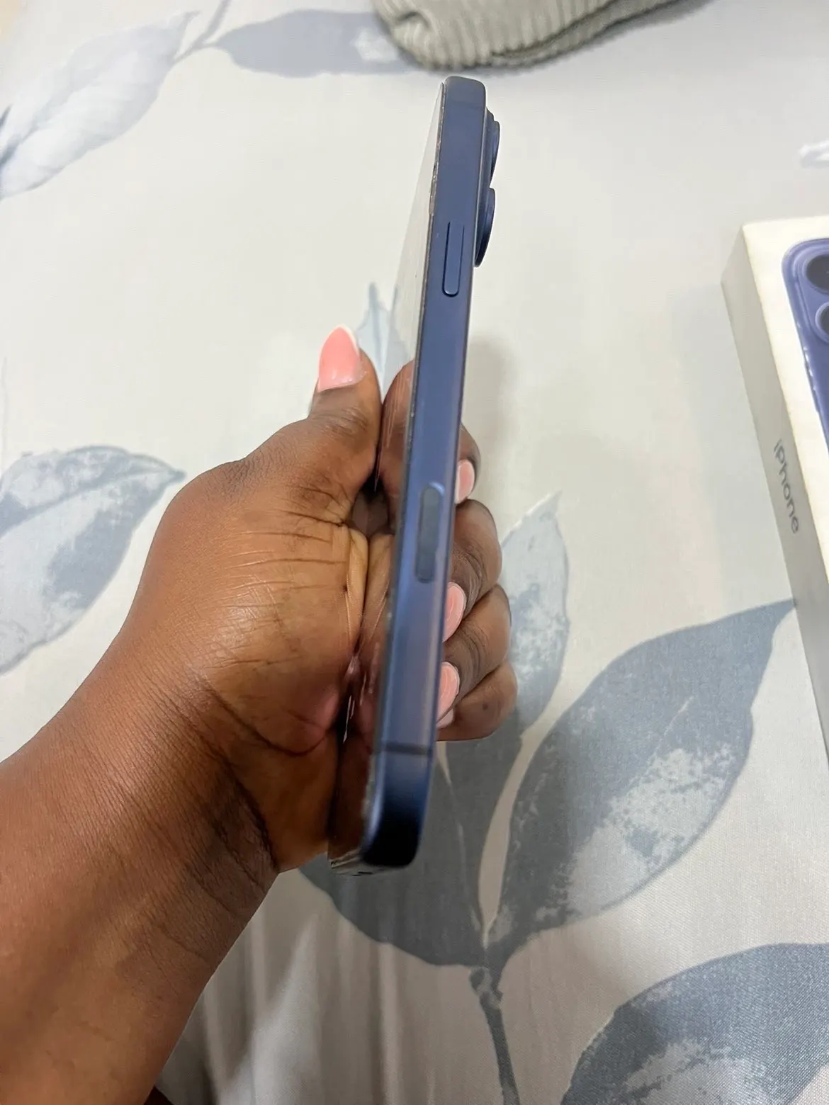 256GB Apple iPhone 17 Pro Max eSIM Unlocked 2