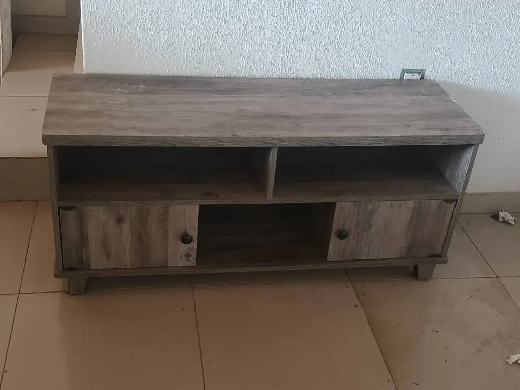 TV RACK TABLE